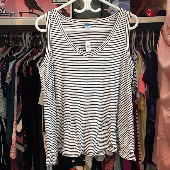 Old Navy striped Swing tank - Picture 1 of 2